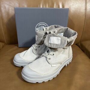 Palladium Baggy Shoes Vapor/Metal Never Worn
